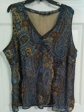 a.n.a Sheer Lined V-Neck Paisley Camisole Blouse Oversized 2X Side Zip Closure